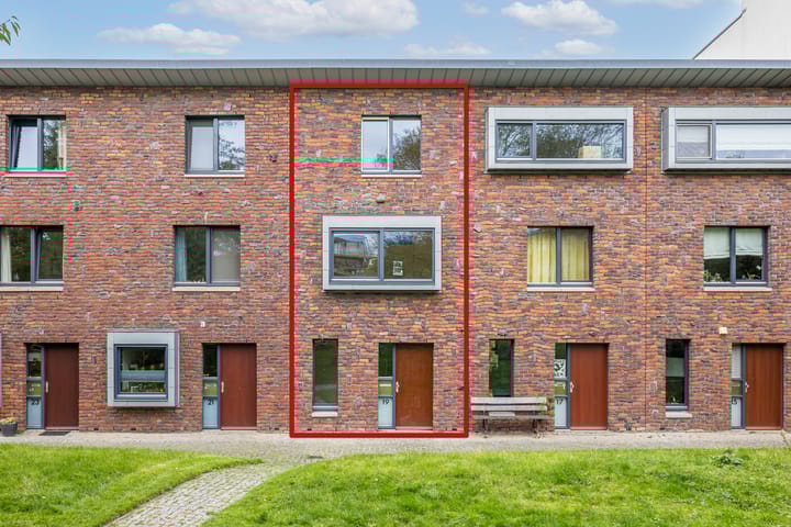 Pieter Bernagiestraat 19 dans Utrecht photo