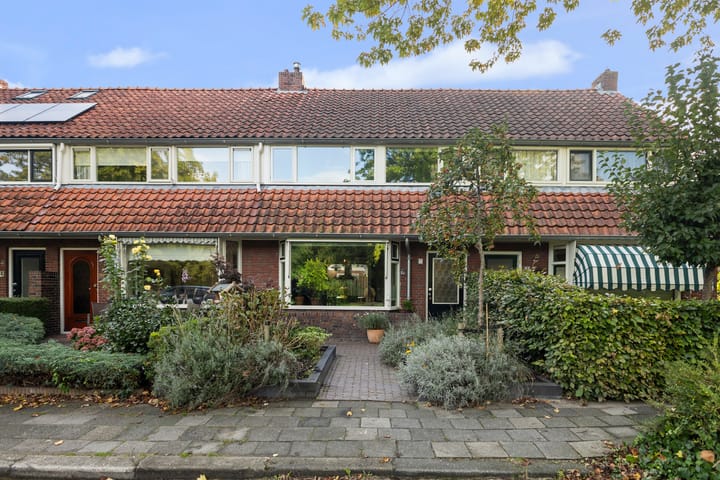 Photo of property Pieter Lastmanstraat 7, Leeuwarden