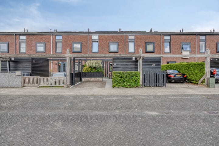 Pieter Wijbengastraat 24 en Leeuwarden foto