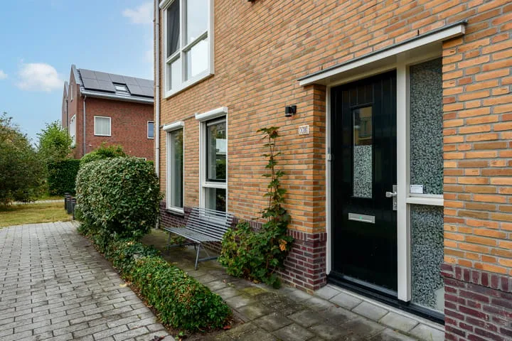 Pietje Pluisplantsoen 18 Almere thumbnail 5