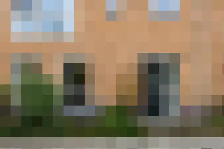 Pietje Pluisplantsoen 18 Almere thumbnail 6