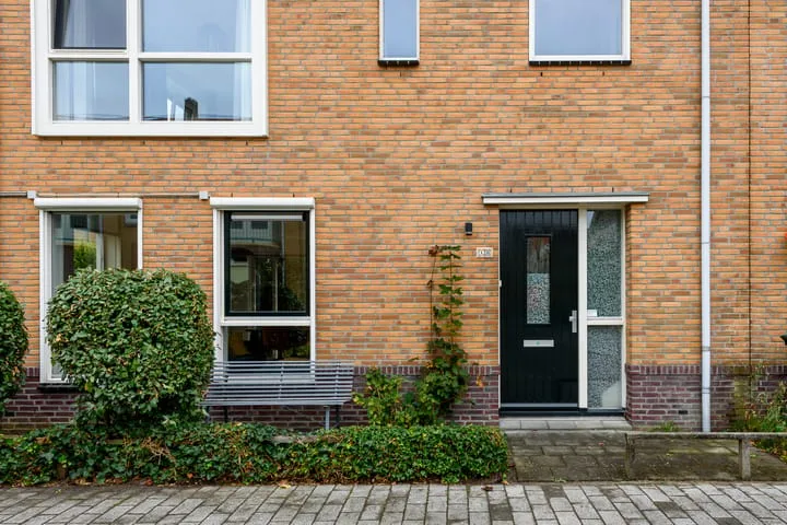 Pietje Pluisplantsoen 18 Almere thumbnail 6