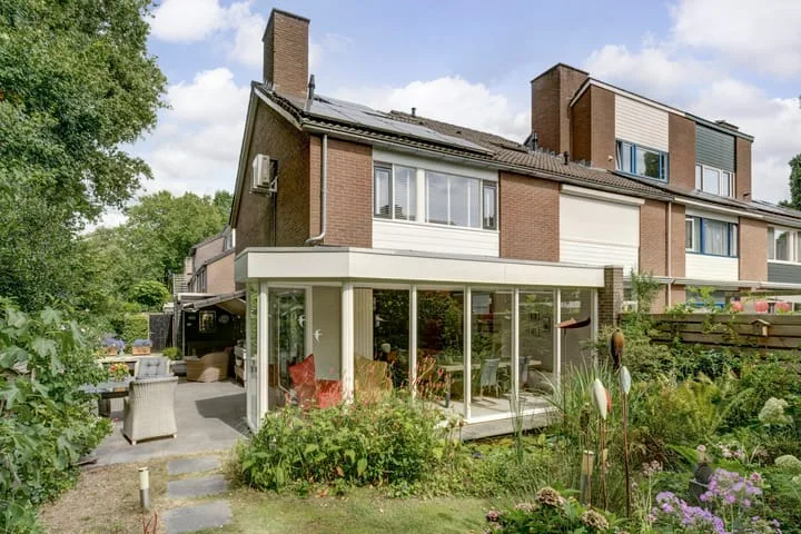 Pijnboomhof 9 Dieren