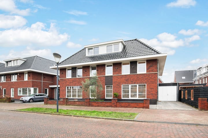 Pinkewad 3 in Volendam photo