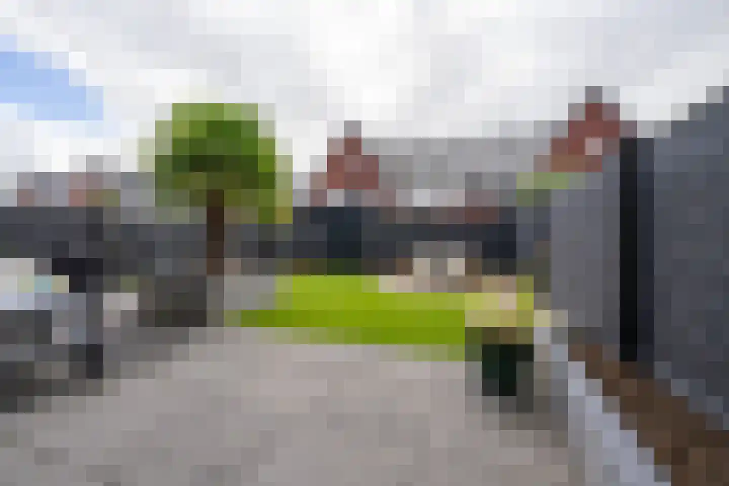 Pinkewad 5 Volendam thumbnail 5