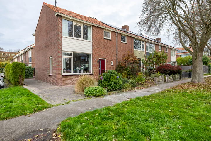 Pinksterbloemweg 18 in Haren Gn Foto