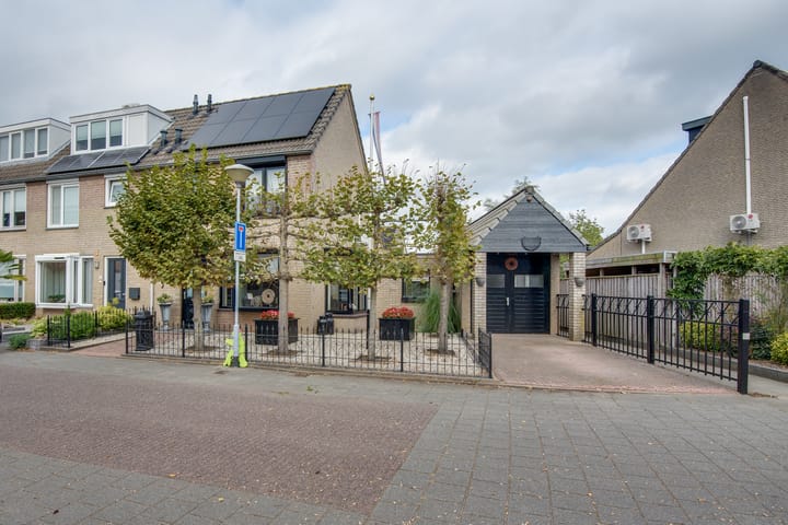 Pioenvallei 1 in 's-Hertogenbosch Foto