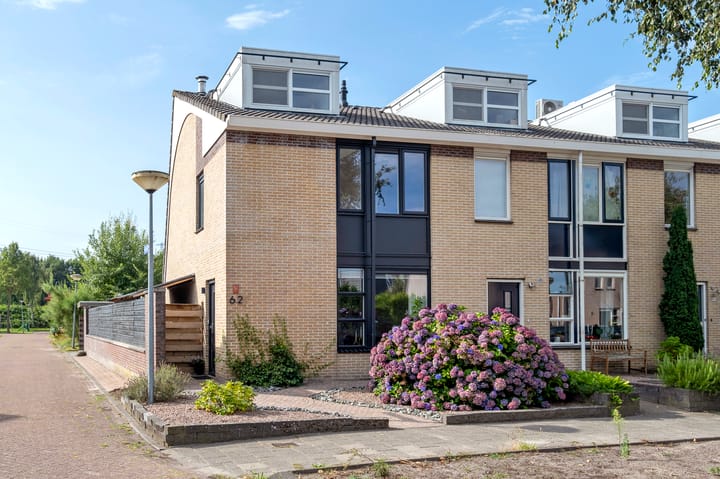 Planetenlaan 62 in Assen Foto