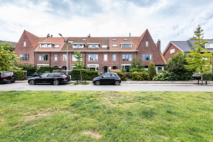 Plantsoenlaan 9 in Bloemendaal foto