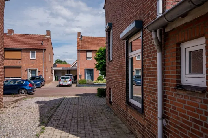 Plantsoenstraat 5 Linne thumbnail 29
