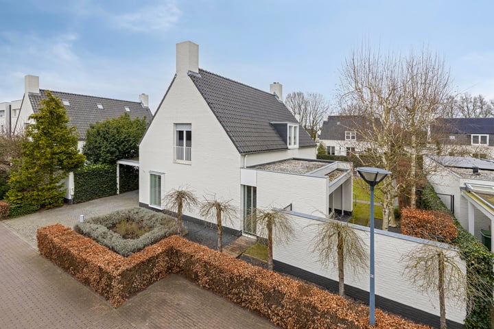 Platte Akker 161 en Teteringen foto