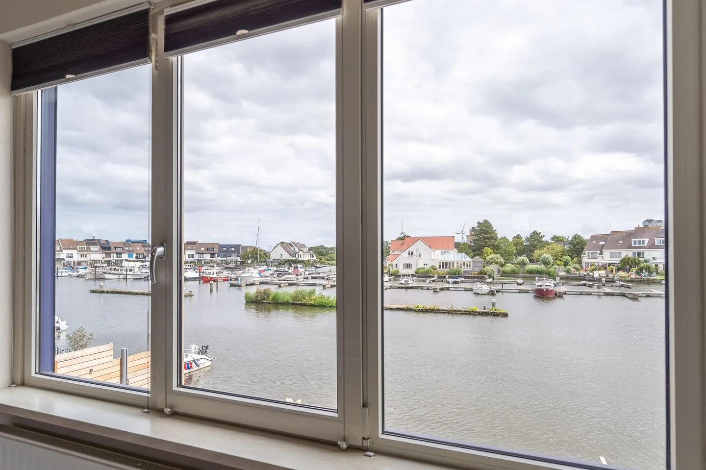 Pluto 144 Den Helder thumbnail 19