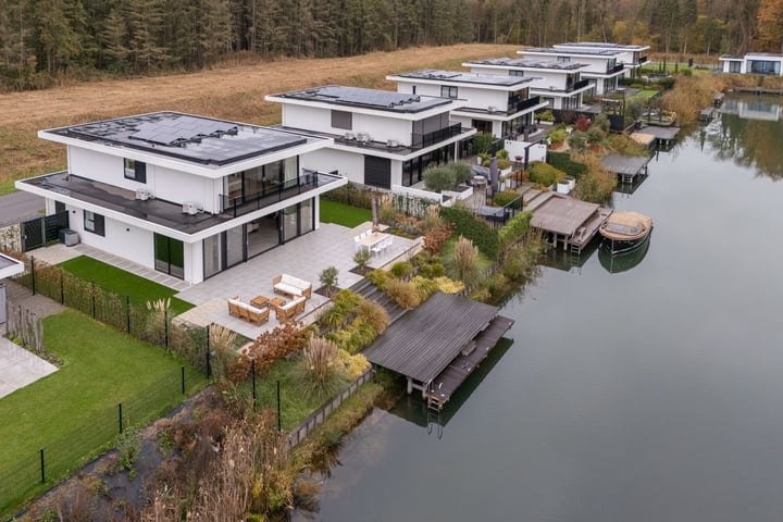 Pluvierenweg 9-558 dans Zeewolde photo