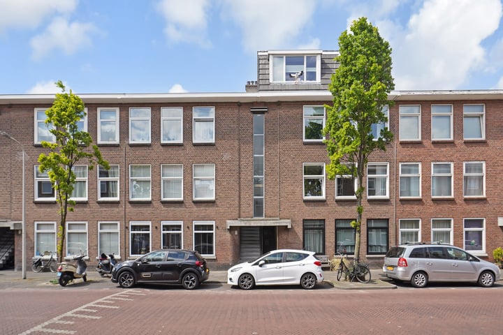 Pluvierstraat 329 in 's-Gravenhage foto