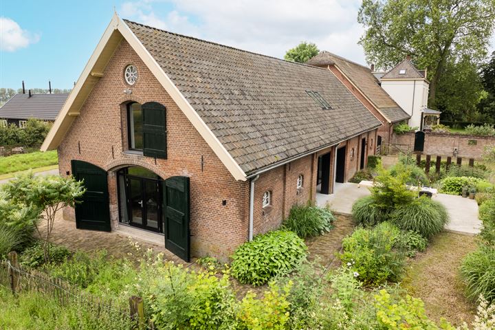 Photo of property Poelsestraat 2a, Winssen