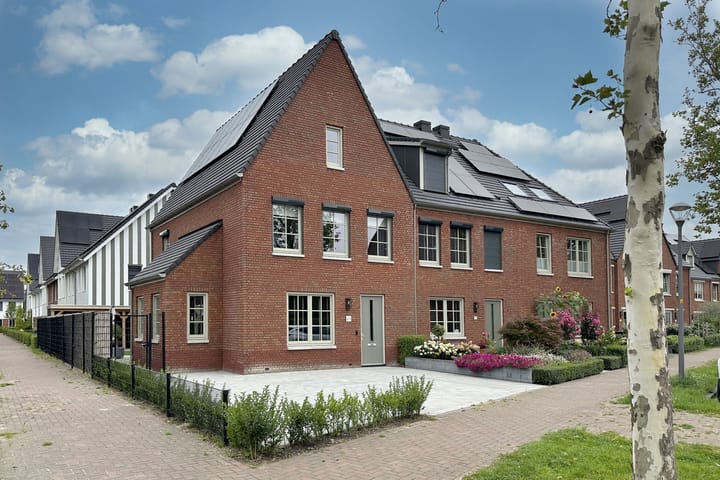Polderlaan 191 in Waddinxveen Foto