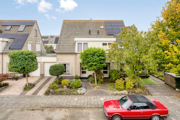 Poldervaart 47 in 's-Gravendeel foto