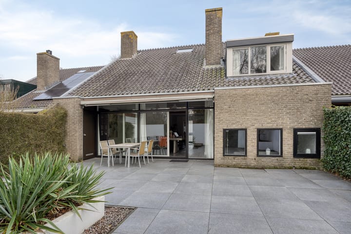 Popelenburg 19 in Pijnacker