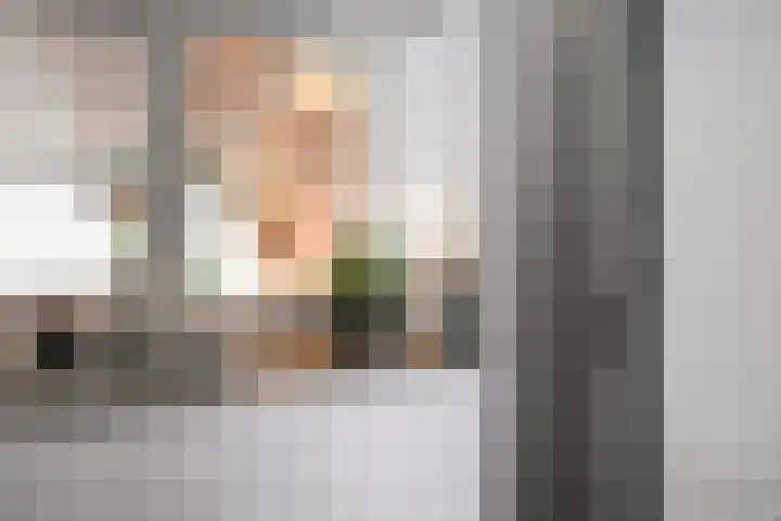 Porseleinvlinder 5 Enschede thumbnail 14