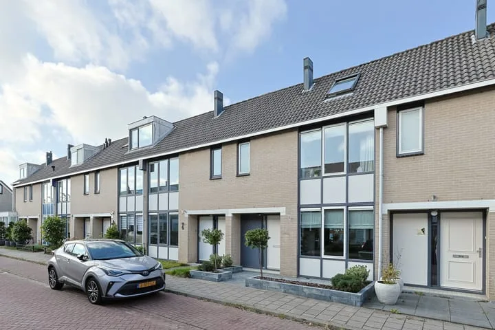 Portugalstraat 4 in Alphen aan den Rijn
