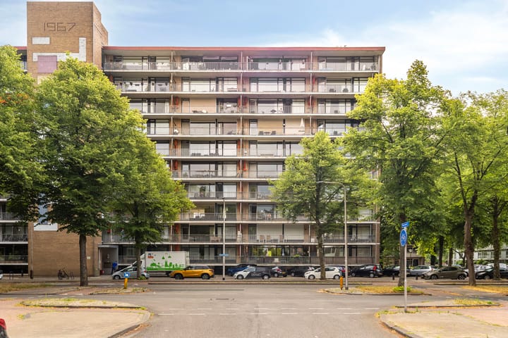 Postelse Hoeflaan 240 in Tilburg photo