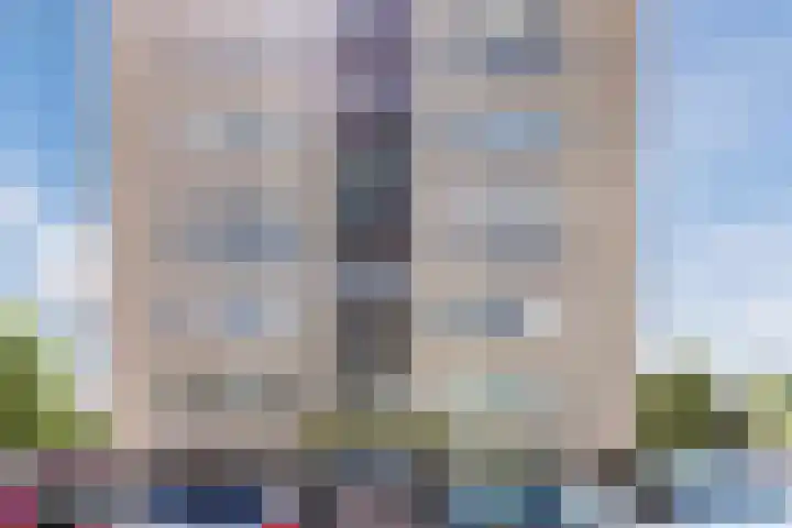 Prelude 63 Zaandam thumbnail 6