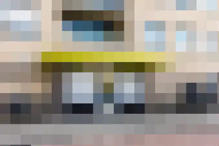 Prelude 63 Zaandam thumbnail 7
