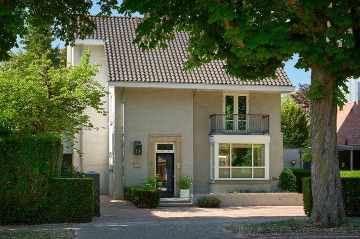 President Rooseveltlaan 13 in Helmond photo