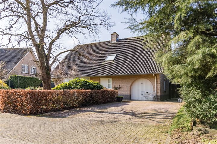 Princenhil 53 in Lage Zwaluwe photo