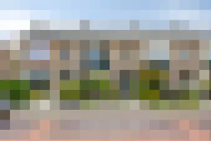 Prins Bernhardlaan 12 Spijkenisse foto 3