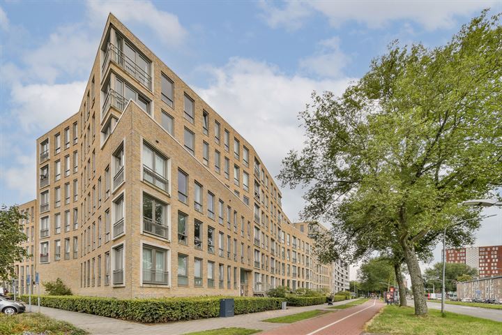 Prins Bernhardlaan 185 dans Haarlem photo