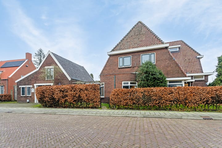 Prins Bernhardstraat 2 in Assen Foto