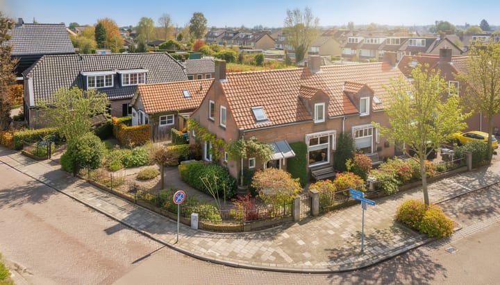 Photo of property Prins Bernhardweg 14, Houten