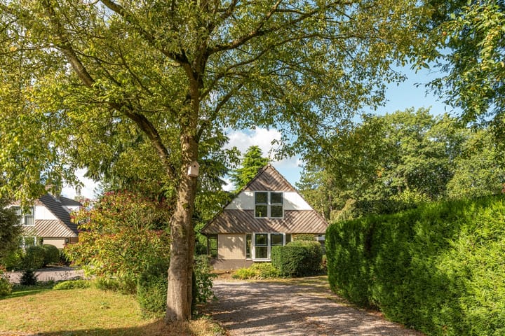 Prins Bernhardweg 24 in Oranjewoud