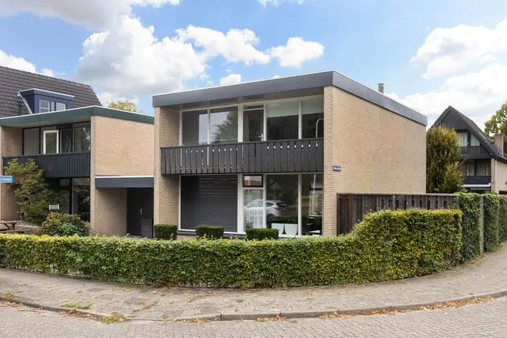 Prins Clauslaan 2 en Lochem