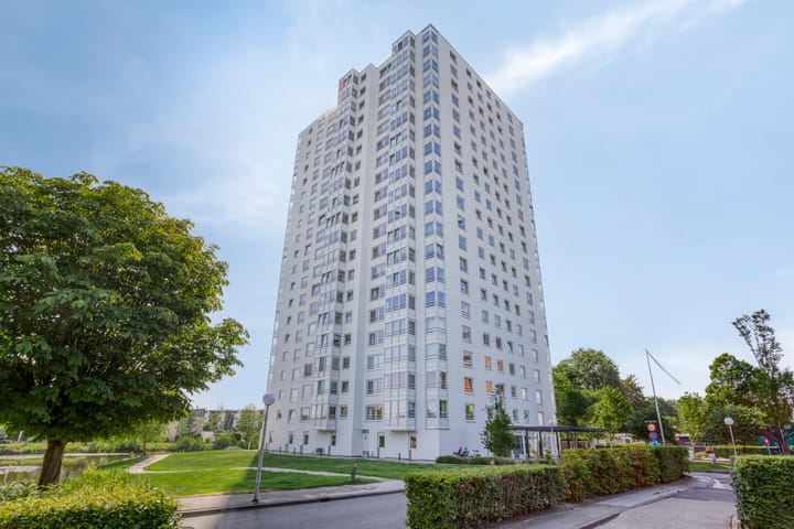 Prins Clausplein 3 in Leeuwarden Foto