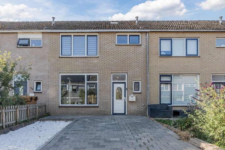 Prins Clausstraat 124 dans Vroomshoop photo