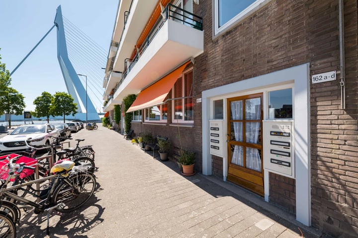 Prins Hendrikkade 162A in Rotterdam photo
