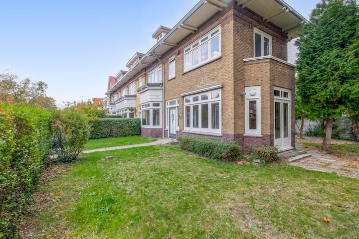 Prins Hendriklaan 129 in Overveen photo