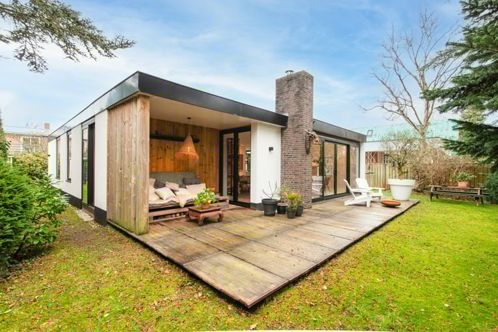 Prins Hendriklaan 27 in Bergen (NH) Foto