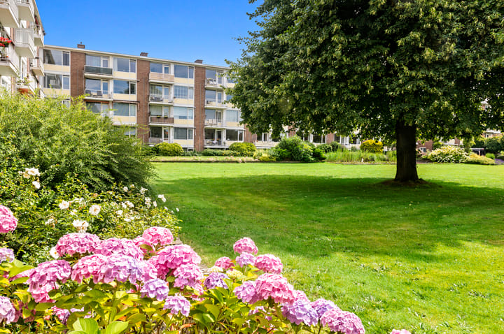 Prins Hendrikplein 20 in Leidschendam photo