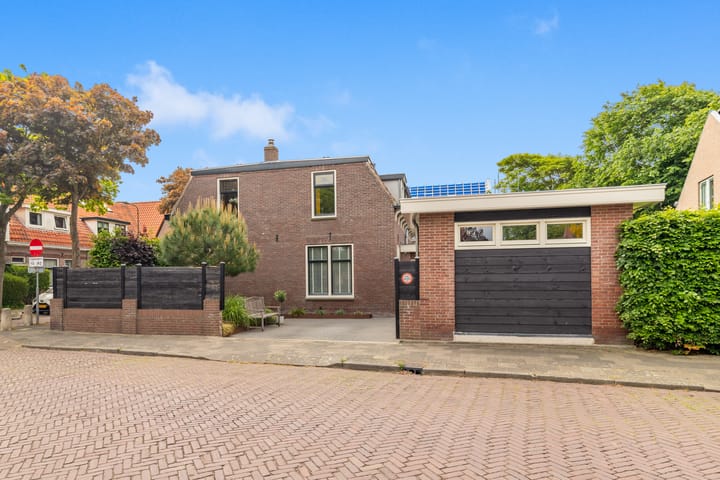 Prins Hendrikstraat 23 en Egmond aan Zee foto