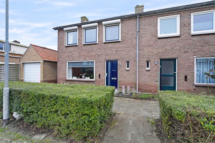 Photo of property Prins Hendrikstraat 80, Oost-Souburg