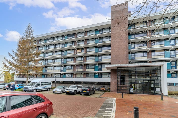 Prins Johan Willem Frisolaan 407 in Leidschendam foto