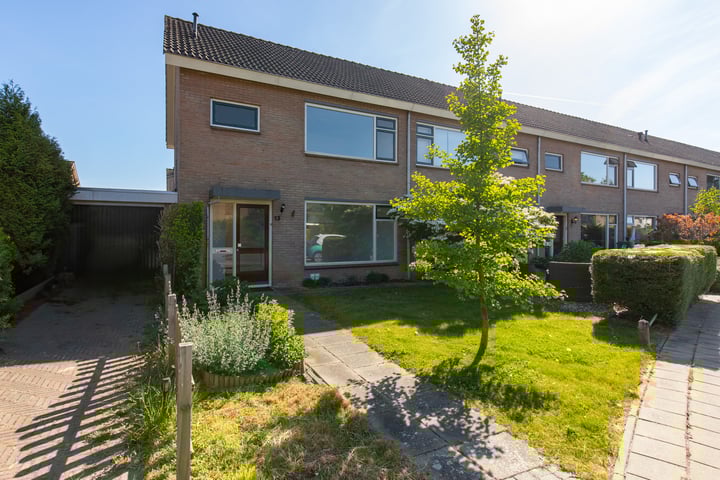 Prins Mauritsstraat 13 in Zevenaar foto