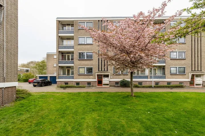 Prinses Beatrixlaan 26 en Voorburg