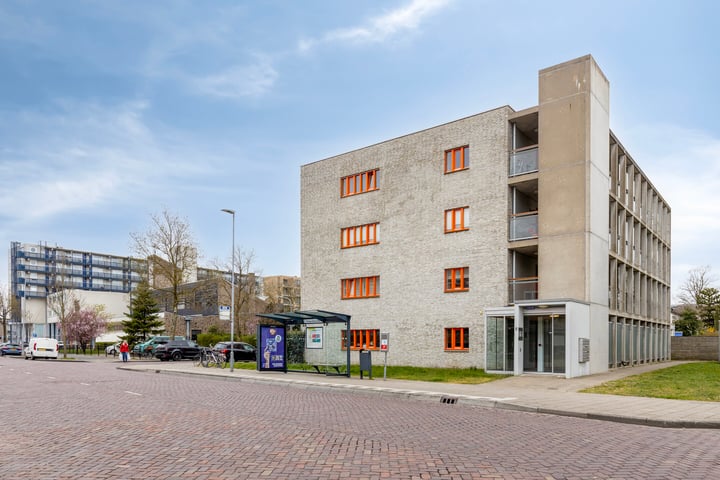 Prinses Beatrixplein 8M en Haarlem foto