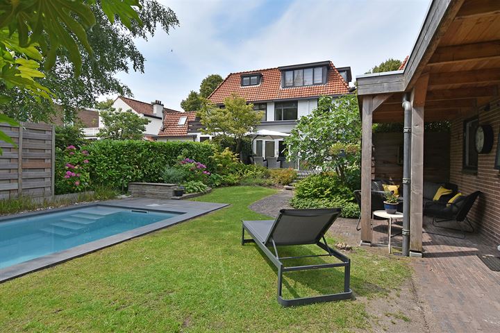 Prinses Mariannelaan 15 in Voorburg photo