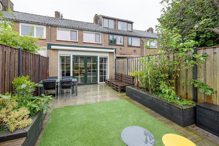 Prinses Marijkehof 90 en Naarden foto