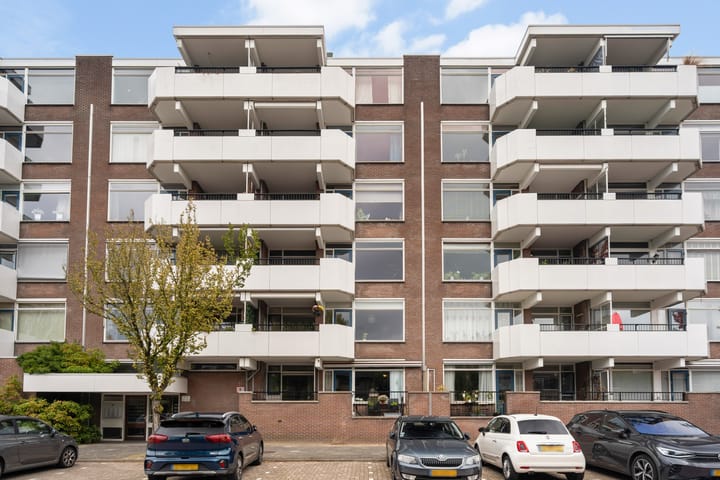 Prof. dr. J. Tinbergenweg 18 in De Bilt Foto